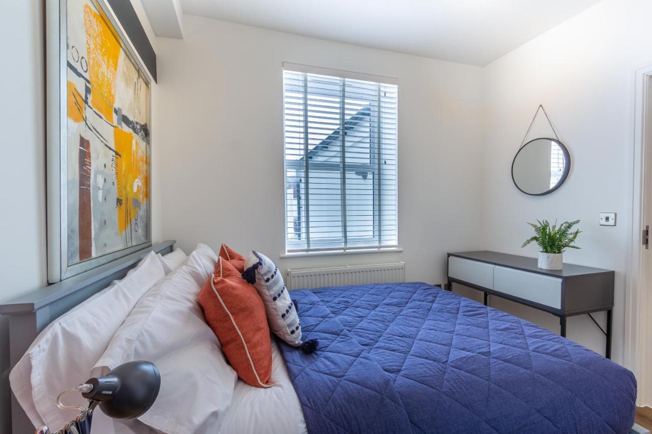 Bright Cheery 4 Bd Apartment By Brighton Station Exterior photo